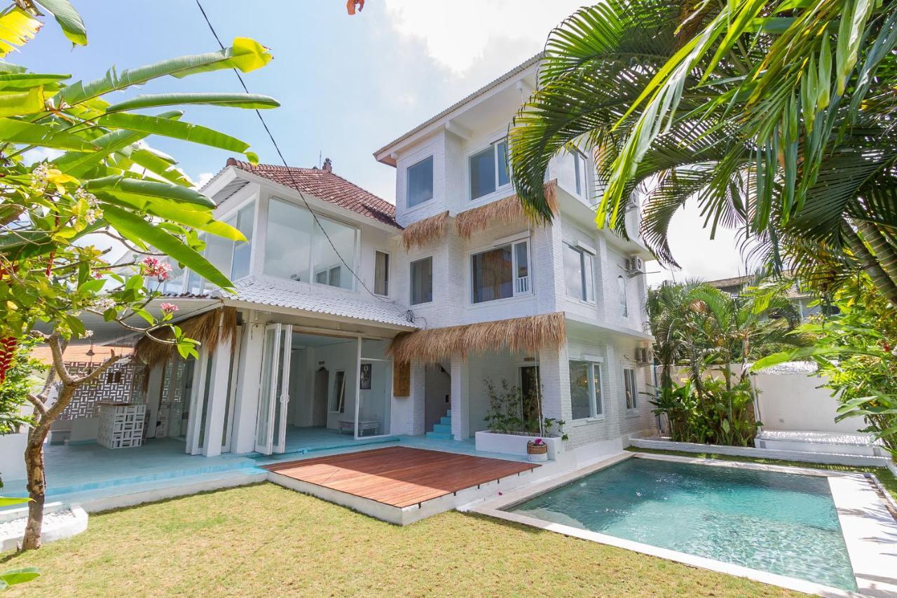 Guru Canggu Exterior foto